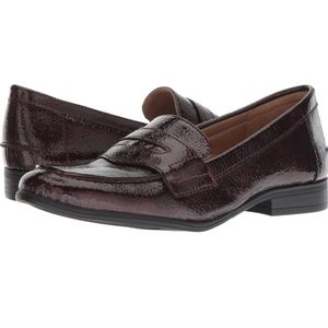 Life Stride Madison Loafer Wine- Pinot Noir with Box